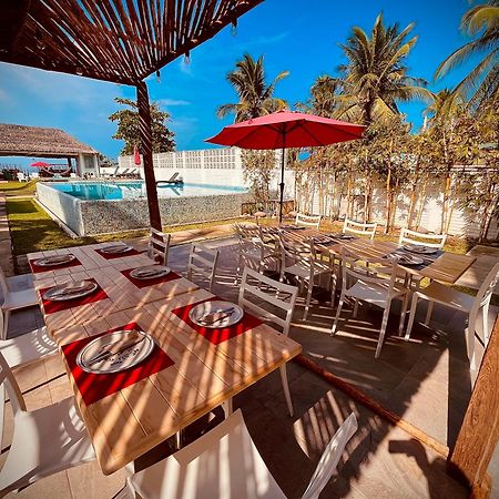 Hotel "Casa Mangata" プエルト・アリスタ エクステリア 写真
