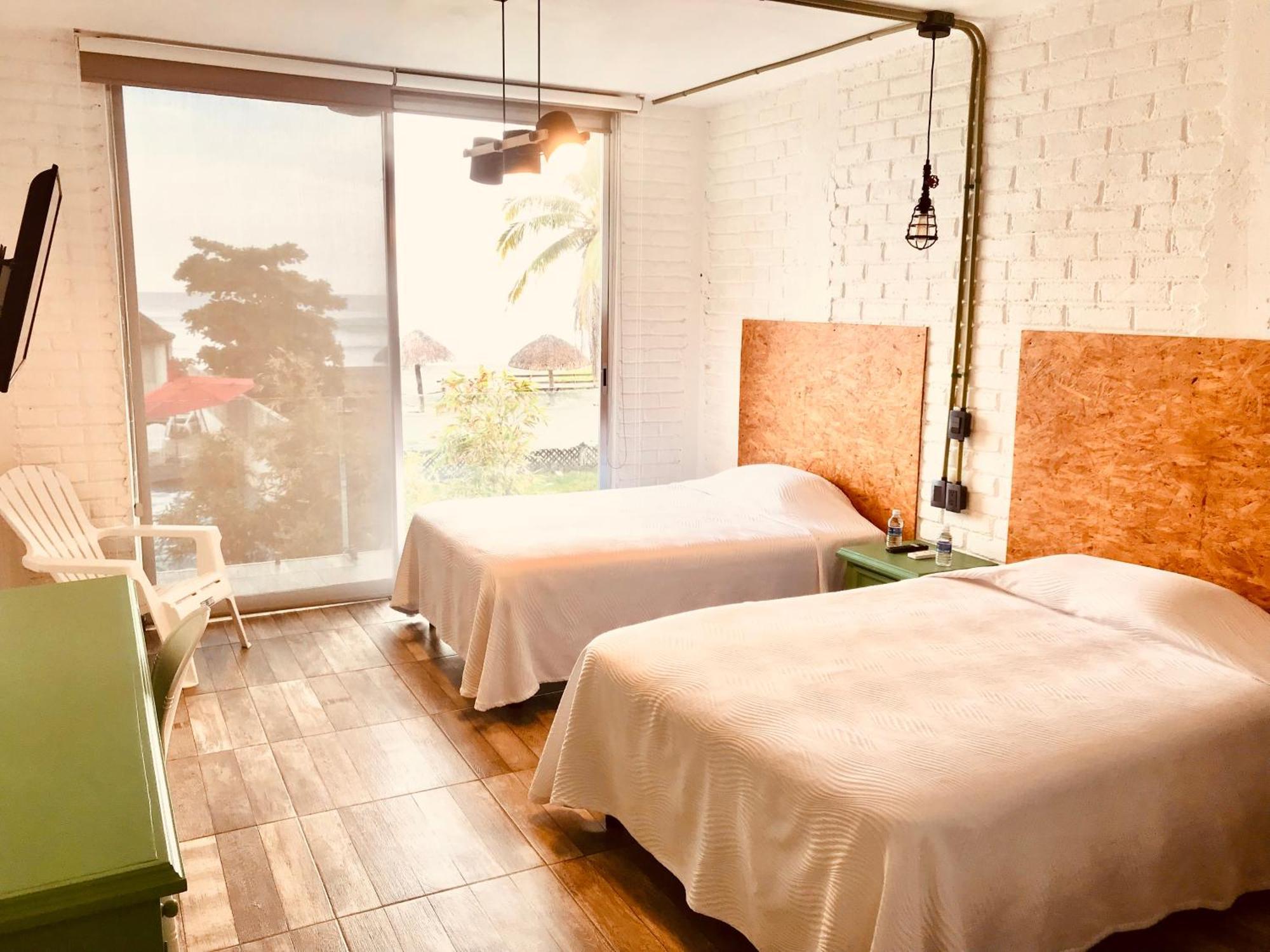 Hotel "Casa Mangata" プエルト・アリスタ エクステリア 写真