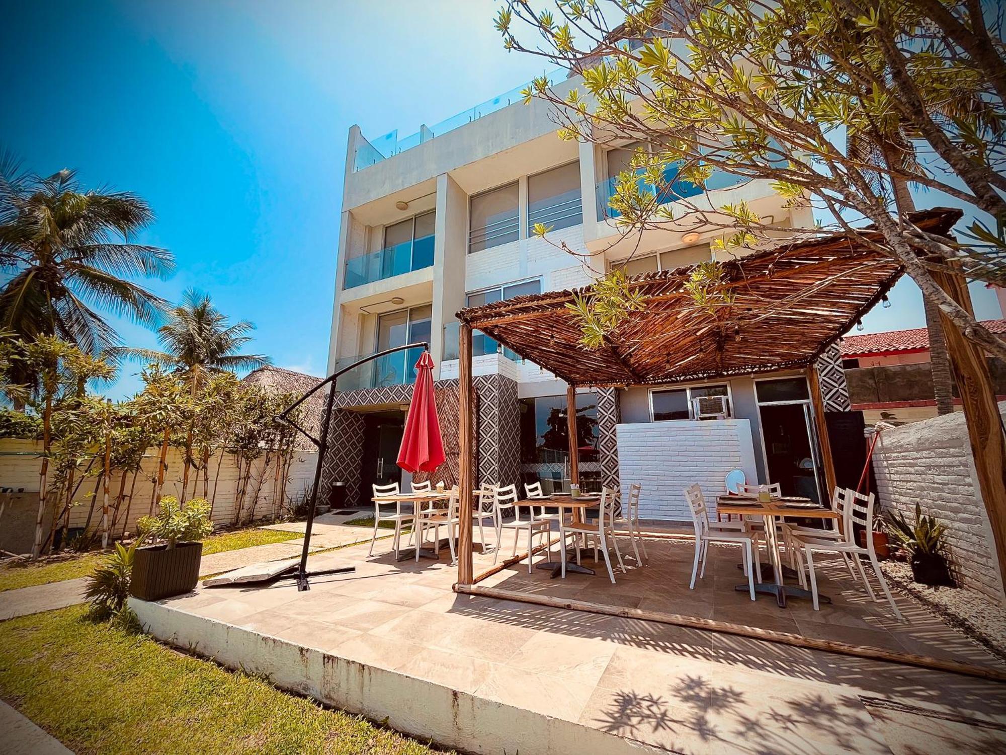Hotel "Casa Mangata" プエルト・アリスタ エクステリア 写真